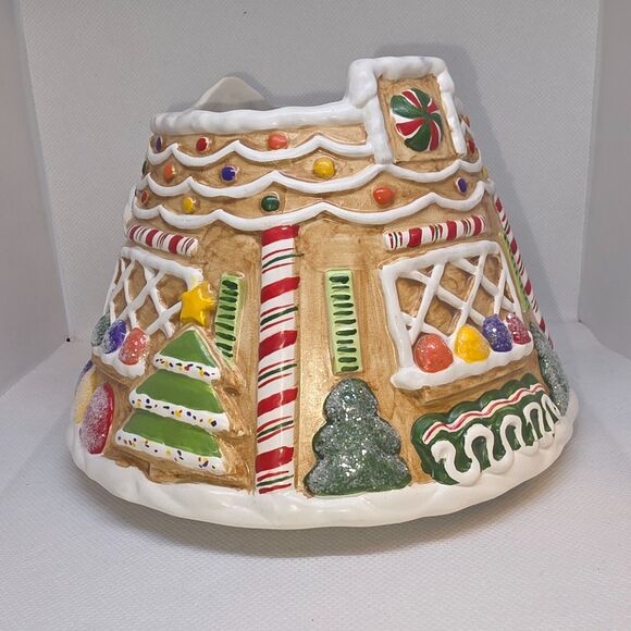 Yankee Candle Gingerbread House Jar Candle Topper Lamp Shade - Picture 3 of 12